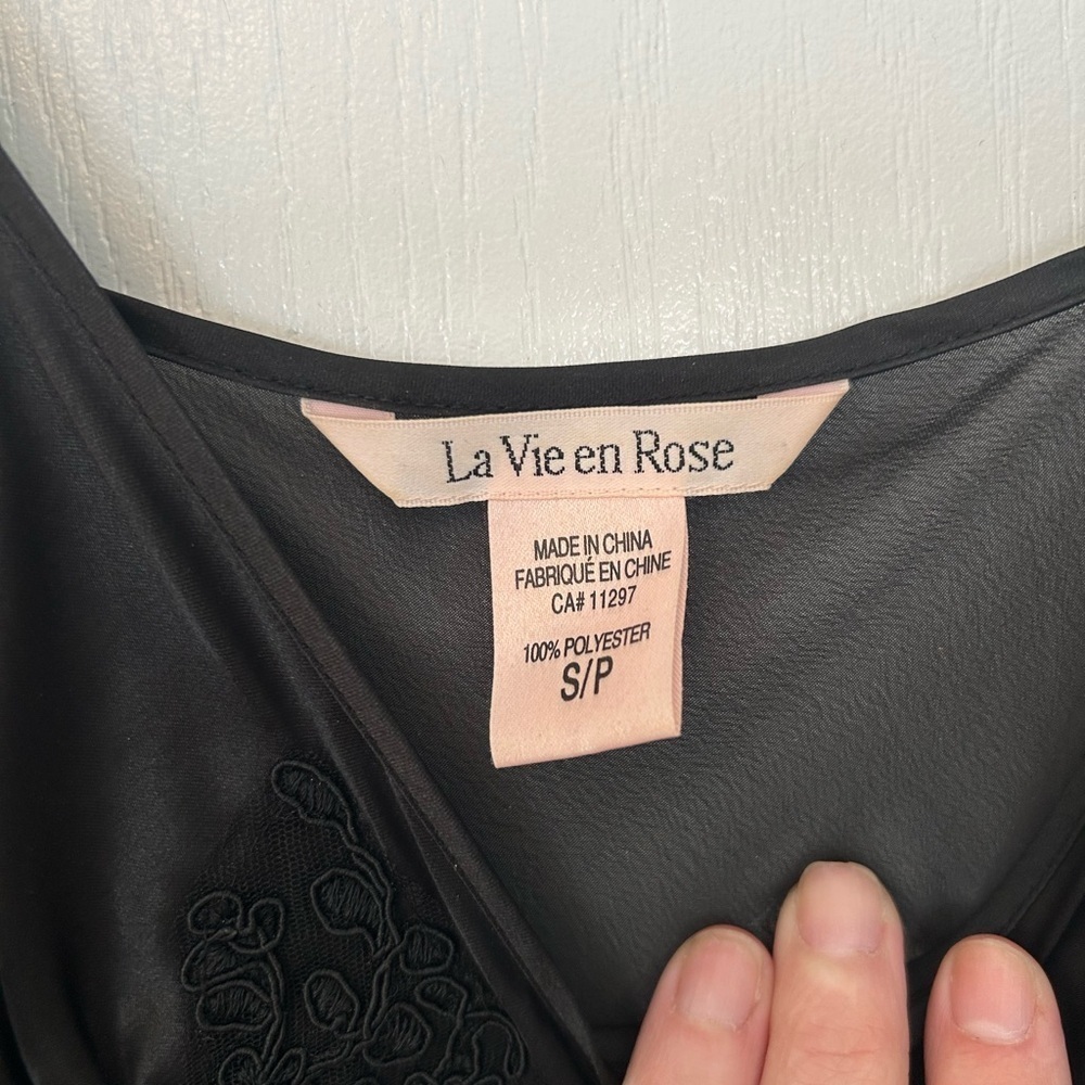 La Vie En Rose Black Slip Dress - Picture 5 of 9
